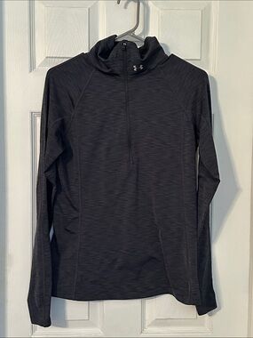 Under Armour Women’s Charcoal 1/4- Zip Cold Gear Jacket Medium